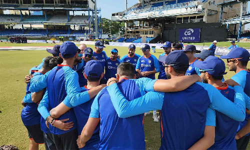 கடைசி ஒருநாள் கிரிக்கெட்: ஹாட்ரிக் வெற்றி ஆர்வத்துடன் களமிறங்கியது இந்தியா