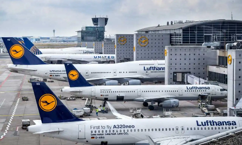 ஜெர்மனியில் 1,000 விமானங்கள் ரத்து: 1½ லட்சம் பயணிகள் பாதிப்பு