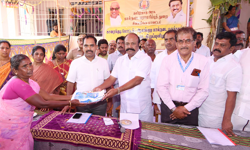 ரூ.40 லட்சத்தில் அமைக்கப்பட்ட கால்நடை மருந்தகம்