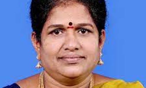 வெள்ளியணை அரசு பள்ளியில் 2 புதிய வகுப்பறை கட்டிட பணிகள் - எம்.எல்.ஏ. சிவகாமசுந்தரி தொடங்கி வைத்தார்