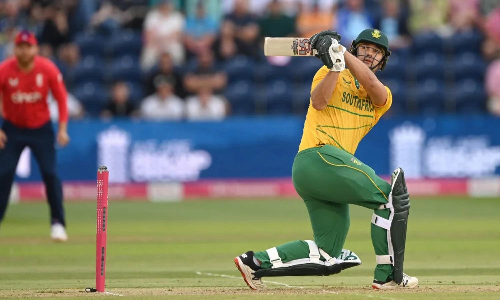 ருசோவ் அதிரடி - 2வது டி20 போட்டியில் இங்கிலாந்தை 58 ரன்களில் வீழ்த்தியது தென் ஆப்பிரிக்கா