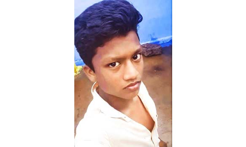 தேவதானப்பட்டியில் 10-ம் வகுப்பு மாணவர் தூக்கிட்டு தற்கொலை