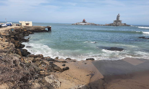 கன்னியாகுமரியில் இன்று 2-வது நாளாக கடல் நீர்மட்டம் தாழ்வு