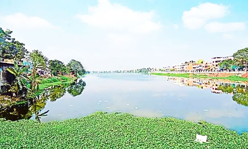 நீர்நிலை ஆக்கிரமிப்புகளை அகற்ற அதிகாரிகள் விரைந்து நடவடிக்கை எடுக்க வேண்டும்