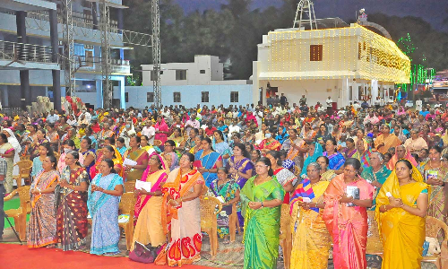 நாகர்கோவில் புனித அல்போன்சா ஆலயத்தில் கூட்டுத் திருப்பலி