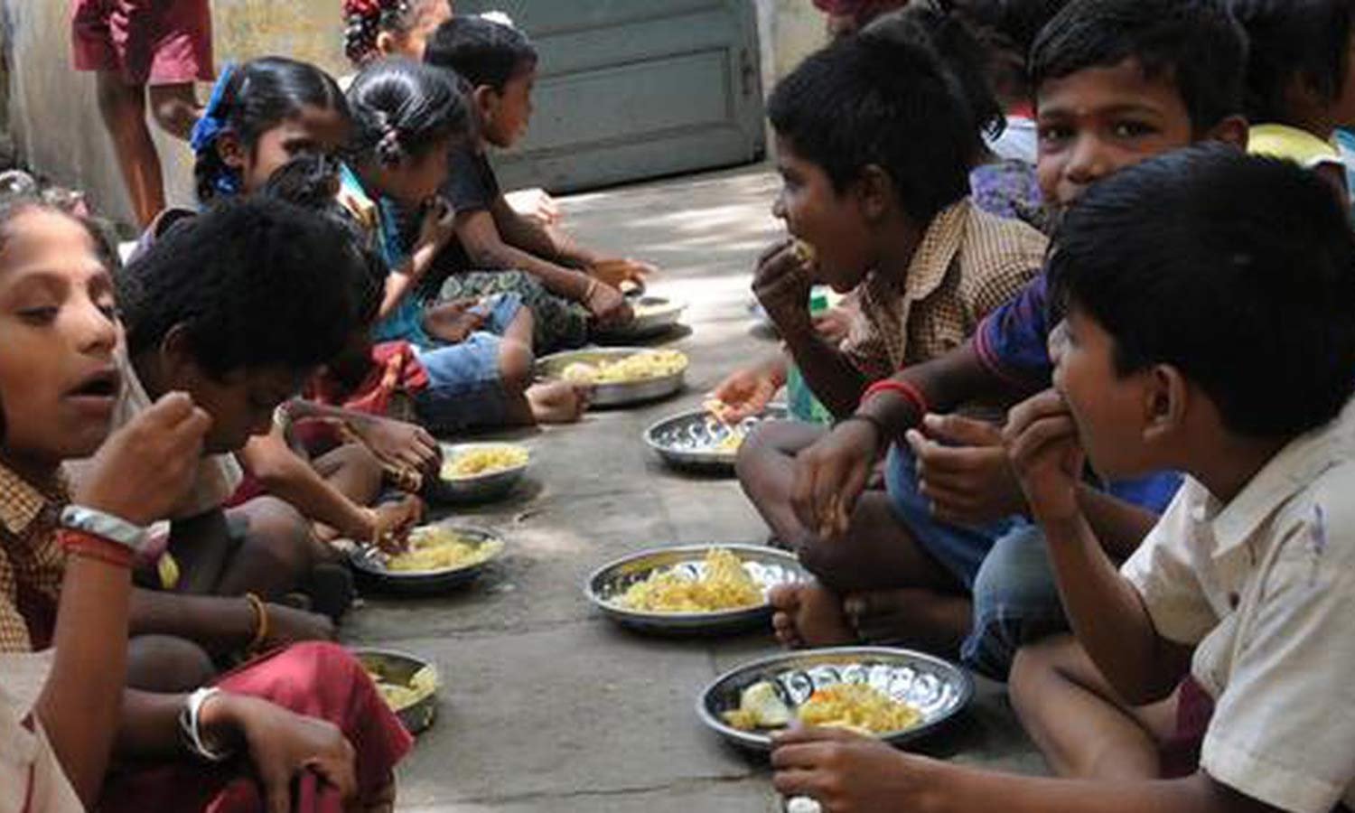 கள்ளக்குறிச்சி அதிருப்தியை சரி செய்த காலை சிற்றுண்டி திட்டம்