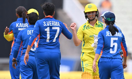 காமன்வெல்த் கிரிக்கெட் போட்டி: இந்திய பெண்கள் அணியை வீழ்த்தியது ஆஸ்திரேலியா