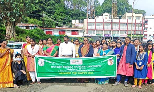 கொடைக்கானலில் தூய்மை விழிப்புணர்வு பேரணி