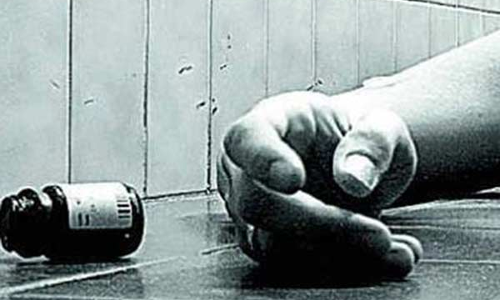 பண்ருட்டியில் பரிதாபம்:  தி.மு.க. பிரமுகர்  விஷம் குடித்து தற்கொலை-உருக்கமான கடிதம் சிக்கியது