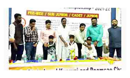 தருமபுரியில்  டேக்வாண்டோ கராத்தே சாம்பியன்ஷிப் போட்டி