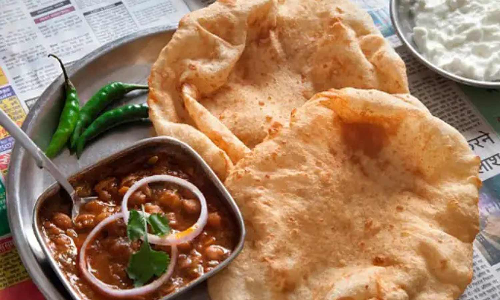 பூஸ்டர் டோஸ் தடுப்பூசி செலுத்தினால் பூரி இலவசம் - சாலையோர வியாபாரியைப் பாராட்டிய பிரதமர் மோடி