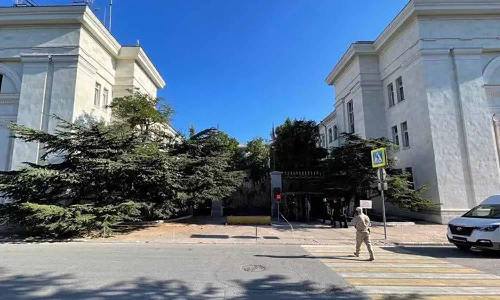 ரஷிய கடற்படை தலைமையகத்தில் டிரோன் தாக்குதல் - 6 பேர் காயம்