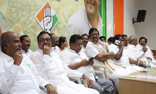 வரும் 5ந் தேதி ஆளுநர் மாளிகை முற்றுகை போராட்டம்- தமிழக காங்கிரஸ் அறிவிப்பு