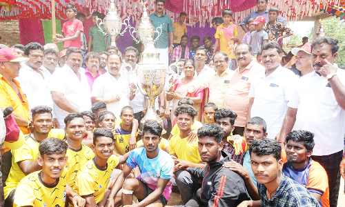 மாவட்ட அளவிலான ஆண்கள், பெண்கள் கபடி போட்டி