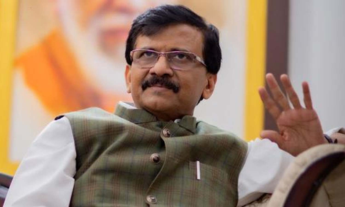 சஞ்சய் ராவத்தை சிக்க வைத்த பத்ரா சால் முறைகேடு வழக்கு