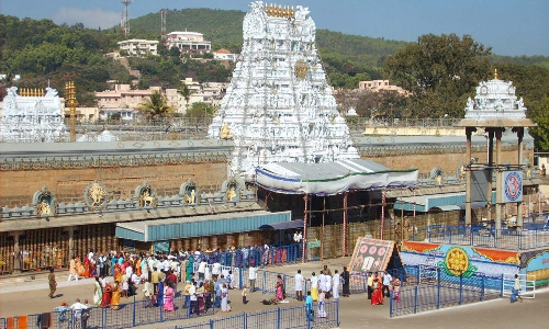 திருப்பதி கோவிலில் ஜூலை மாதம் 29 நாட்கள் கிடைத்த உண்டியல் வருமானம் ரூ.131 கோடி