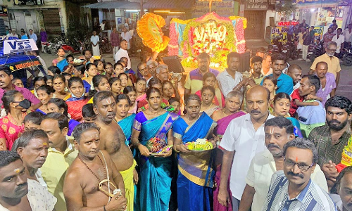 கோவில்பட்டி மாலை அம்மன் கோவிலில் ஆடிப்பூர வளைகாப்பு விழா