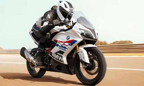 முன்பதிவில் புது மைல்கல் - அமோக வரவேற்பை பெறும் பிஎம்டபிள்யூ பைக்!