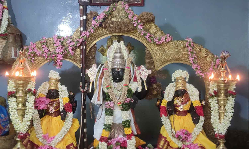 மாயவர் கோவிலில் சிறப்பு யாக பூஜை