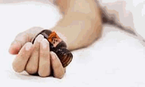 விஷம் குடித்து பெண் தற்கொலை