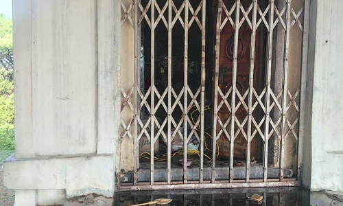 கோவிலில் பணம், பொருட்கள் கொள்ளை