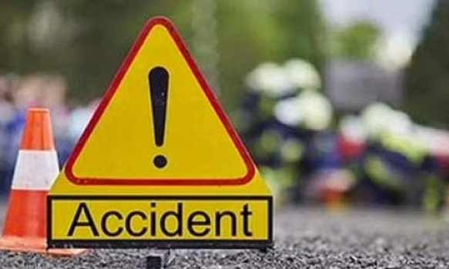 மத்தியப் பிரதேசத்தில் சாலை விபத்து- பெண்கள் உள்பட 7 பேர் பலி