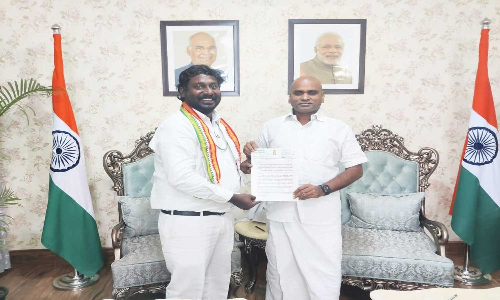 குமரி மாவட்ட கடற்கரை கிராமங்களை  கடல் சீற்றத்தில் இருந்து பாதுகாக்க நிரந்தர தீர்வு காண வேண்டும்
