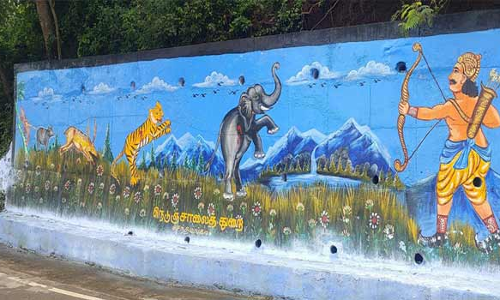 கொல்லிமலை பாதை தடுப்பு சுவர்களில் சுற்றுலா பயணிகளை கவரும் வண்ண ஓவியங்கள்