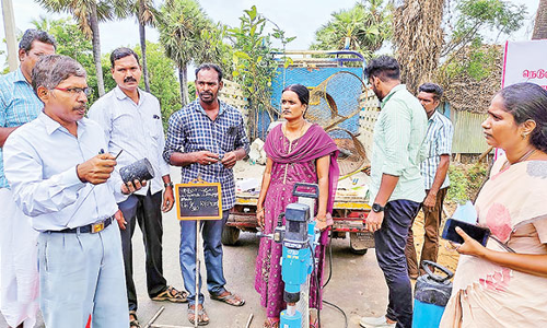 ரூ.1.5 கோடியில் மேம்படுத்தப்பட்ட சாலை பணி- கோட்ட பொறியாளர் ஆய்வு