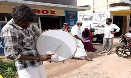 தண்டோரா போட்டு அறிவிப்பு வெளியிட தடை: மாவட்ட ஆட்சியர்களுக்கு தலைமைச் செயலாளர் கடிதம்