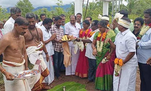 கீழவடகரை ஊராட்சியில் துணை சுகாதார நிலைய கட்டிட பூமி பூஜை