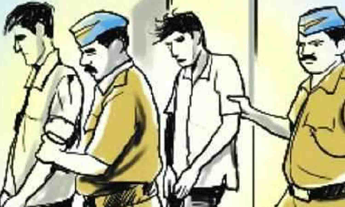 திருப்பூர் மாவட்டத்தில் கஞ்சா வியாபாரிகள் 7 பேர் கைது