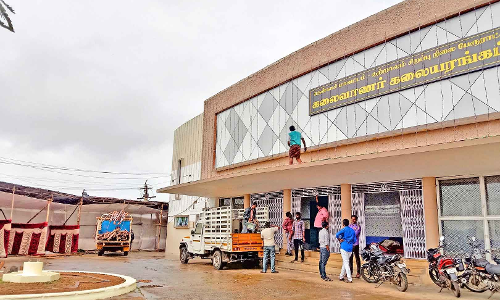 தென்காசி மாவட்டம் உதயத்திற்கு பின்பு முதல் முறையாக குற்றாலத்தில்  நாளை சாரல்  திருவிழா  தொடக்கம்