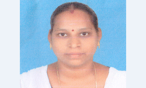 புதுவை வீராங்கணைக்கு வெண்கல பதக்கம்