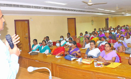 நெல்லை மாவட்டத்தில் இளம் வயது திருமணம் அதிகரித்துள்ளது-குழந்தைகள் நல குழும தலைவர் கவலை