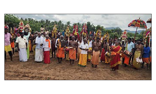 ஆத்துக்கொட்டாய் கிராமத்தில்   கங்கா பூஜை செய்து வழிபாடு