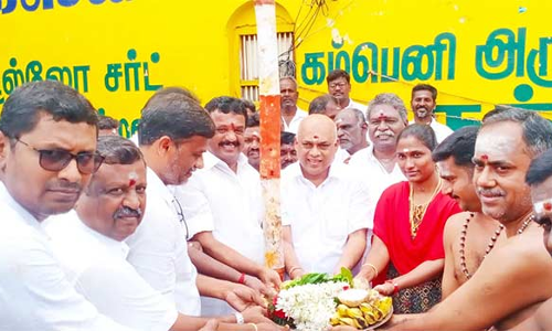 நத்தம் மாரியம்மன் கோவில் கும்பாபிஷேக விழா முகூர்த்தக்கால் நடுதலுடன் தொடங்கியது