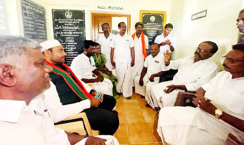 மத்திய அரசு திட்டங்கள் குறித்து மக்களிடம் எடுத்து கூற வேண்டுகோள்