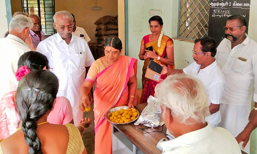 ஆறுமுகநேரியில் புதிய ரேஷன் கடை திறப்பு