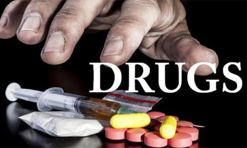 குனியமுத்தூரில் போதை மாத்திரை விற்ற 2 பேர் கைது