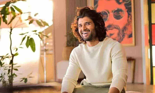 புதிய அப்டேட் கொடுத்த விஜய் தேவரகொண்டா படக்குழு