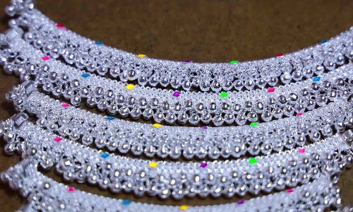 சேலம் மாவட்டத்தில் வெள்ளி கொலுசு உற்பத்தி  50 சதவீதமாக குறைந்தது