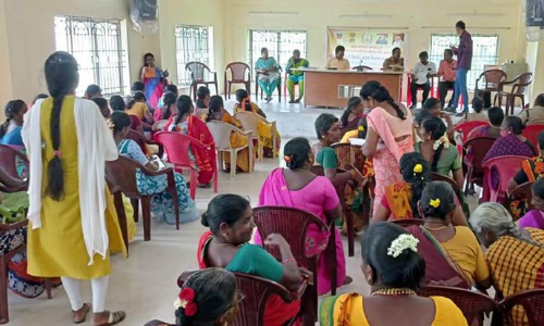 மீஞ்சூரில் மகளிர் சுய உதவி குழுக்களுக்கு மரம் வளர்ப்பு குறித்து பயிற்சி