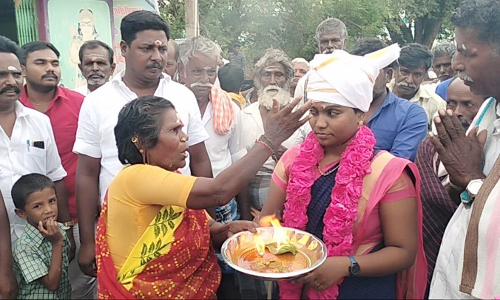 டி.எஸ்.பி.யாக தேர்வு செய்யப்பட்டவருக்கு சொந்த கிராமத்தில் வரவேற்பு