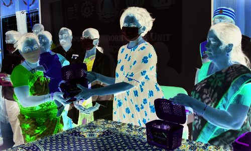 பச்சிளம் குழந்தைகளை பராமரிக்கும் செல்லப்பிள்ளை மையம்