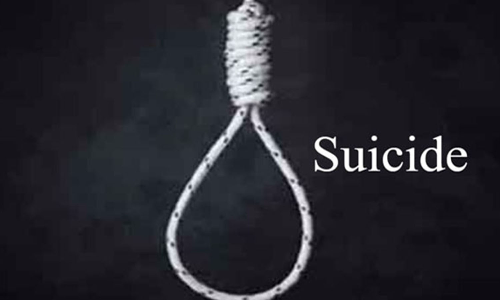 ஊத்தங்கரையில்  பிளஸ்-2 மாணவர் விடுதியில் தூக்குபோட்டு தற்கொலை