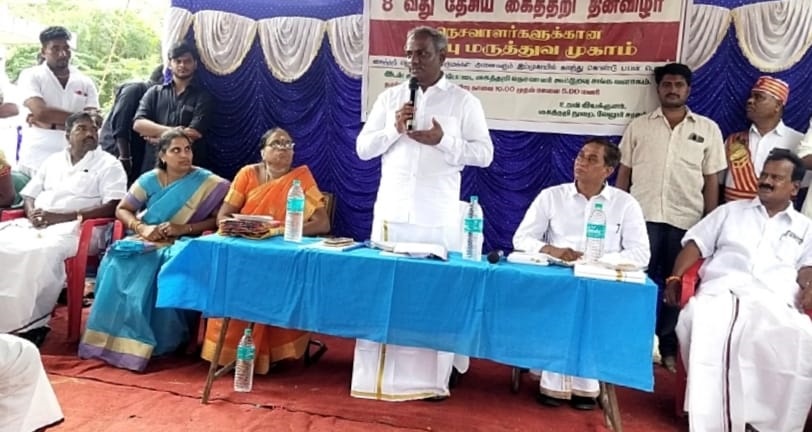 கைத்தறி ஆடைகளை அணிந்து வளர்ந்தவன் நான்