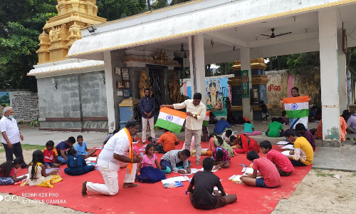 மாணவர்களுக்கு ஓவியப் போட்டி