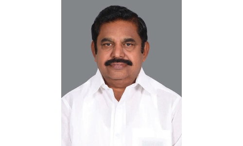 எடப்பாடி பழனிச்சாமியை வரவேற்க பெரும் திரளாக கலந்து கொள்ள வேண்டும்-  கிருஷ்ணகிரி மாவட்ட செயலாளர்கள் அறிக்கை