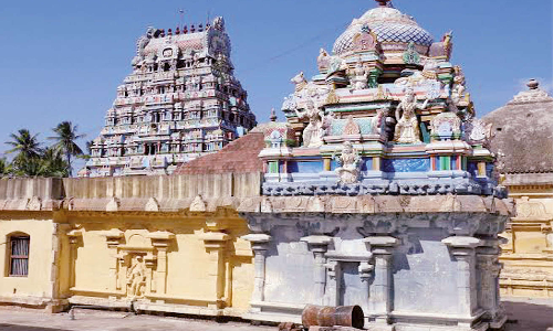 பெரியநாயகி சமேத ஆபத்சகாயர் திருக்கோவில்